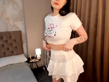 Lariel_Fox Chaturbate stream image from November 11, 2025