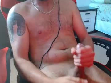 Zefumaca582 Chaturbate stream image from November 11, 2025