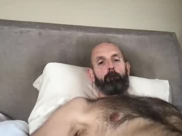 Izzysboytoy1 Chaturbate stream image from November 11, 2025