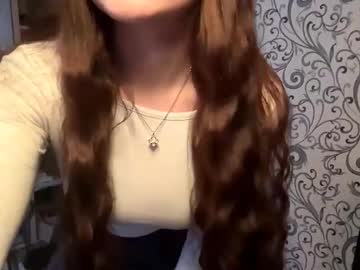 Carolynshadburn Chaturbate stream image from November 11, 2025