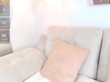 Lia_Jonson_ Chaturbate stream image from November 11, 2025