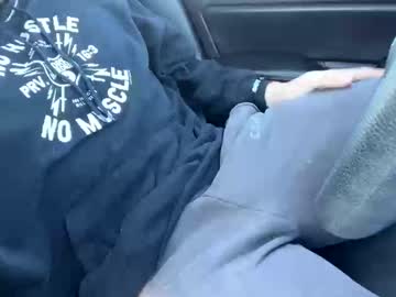 Hubbyndirtywifey Chaturbate stream image from November 11, 2025