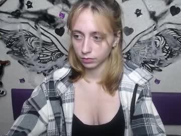 Tracyleebb Chaturbate stream image from November 11, 2025