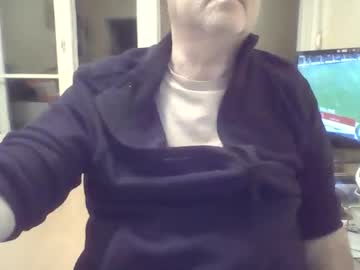 Csikar1 Chaturbate stream image from November 11, 2025