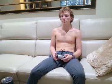 Boyyhb Chaturbate stream image from November 11, 2025