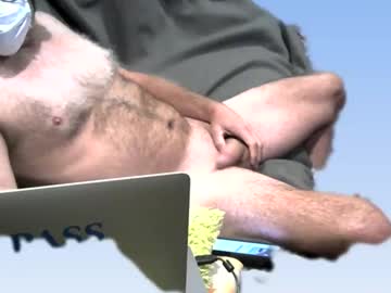 Exhibitionguy11 Chaturbate stream image from November 11, 2025