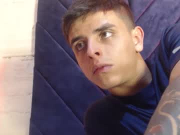 Vik_Kr Chaturbate stream image from November 11, 2025