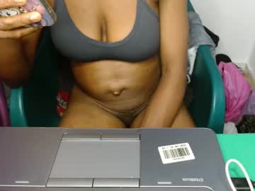 Juicyboobssx Chaturbate stream image from November 11, 2025