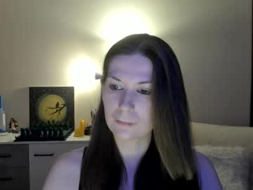 Gretamiln stream image from November 11, 2025