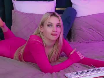 Stacyevancesss Chaturbate stream image from November 11, 2025