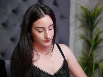 Jadehazy Chaturbate stream image from November 11, 2025