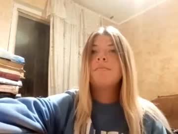 Katheryntalboti Chaturbate stream image from November 11, 2025