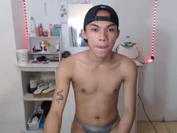 Urhotguysanny Chaturbate stream image from November 11, 2025