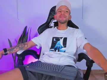 Jhors_Silv Chaturbate stream image from November 12, 2025