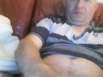 Magicman250 Chaturbate stream image from November 12, 2025