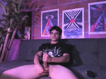 Alexijacobs Chaturbate stream image from November 12, 2025