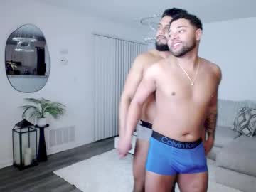 Ianrijos01 Chaturbate stream image from November 12, 2025