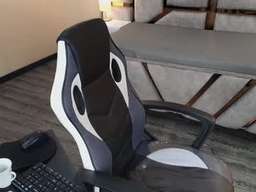Kristtal_Key Chaturbate stream image from November 12, 2025