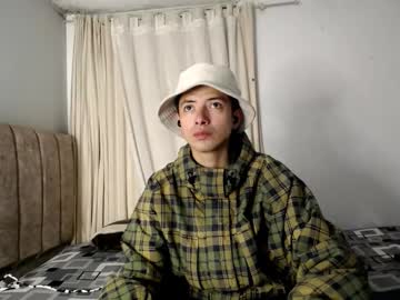 Sweet_Angels0 Chaturbate stream image from November 12, 2025