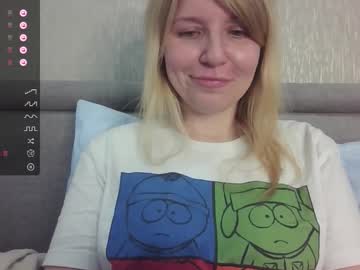 Urbadkitty Chaturbate stream image from November 12, 2025