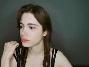 Yoka_Paradoxxx Chaturbate stream image from November 12, 2025