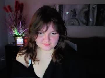 Kira_Icaula Chaturbate stream image from November 12, 2025