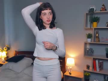 Leanmcravin Chaturbate stream image from November 12, 2025