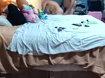 Weissernick15 Chaturbate stream image from November 12, 2025