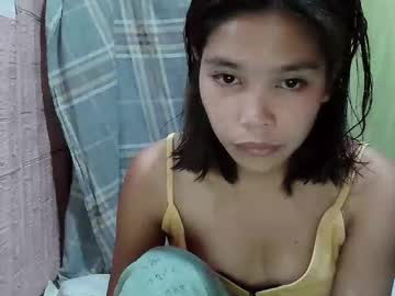 Daisymuffinx Chaturbate stream image from November 12, 2025