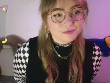Impumpkinbitch Chaturbate stream image from November 12, 2025