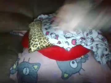Eeveejinxy Chaturbate stream image from November 12, 2025
