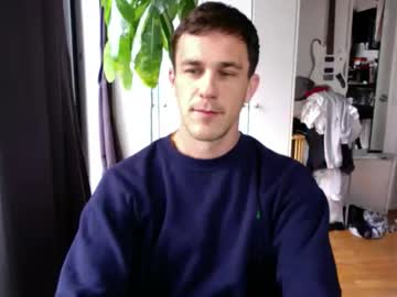 Rosscollab Chaturbate stream image from November 12, 2025