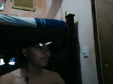 Valentinocastro Chaturbate stream image from November 12, 2025