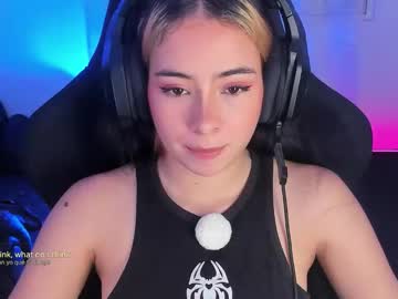Aishelyng20 Chaturbate stream image from November 12, 2025