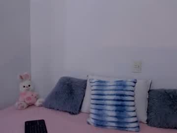 Brisa_Blue Chaturbate stream image from November 12, 2025