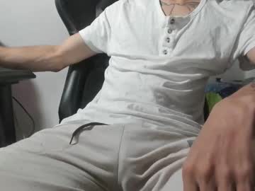 Angel_Straight Chaturbate stream image from November 12, 2025