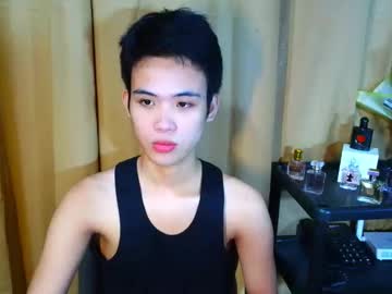 Urasiancumboix2 Chaturbate stream image from November 12, 2025