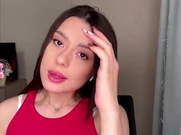 Brunalamarra Chaturbate stream image from November 12, 2025