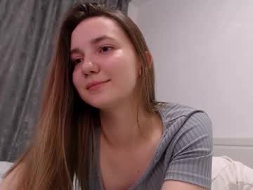 Fireflies_Fly_ Chaturbate stream image from November 12, 2025