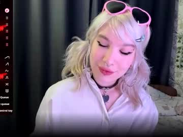 Inaguebert Chaturbate stream image from November 12, 2025