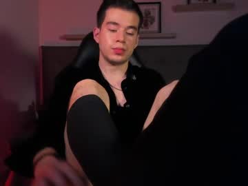 Therealmartincox Chaturbate stream image from November 12, 2025