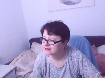 Christarose Chaturbate stream image from November 12, 2025