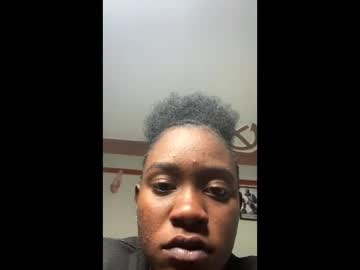 Mimikampala Chaturbate stream image from November 12, 2025