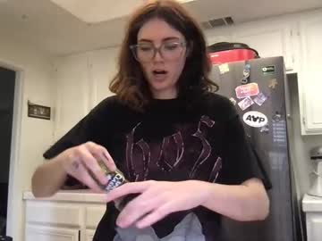 Cupiesbedroom Chaturbate stream image from November 12, 2025