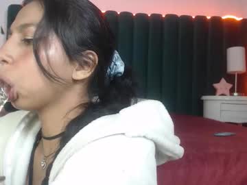 Keila_Fg Chaturbate stream image from November 12, 2025