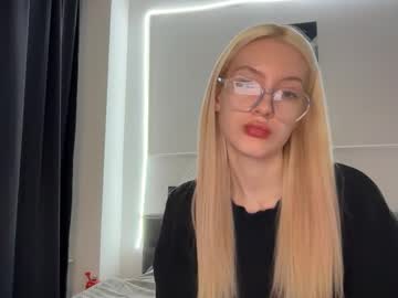 Opiunarium Chaturbate stream image from November 13, 2025