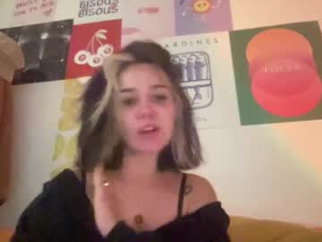 Sunnyxoxox Chaturbate stream image from November 13, 2025