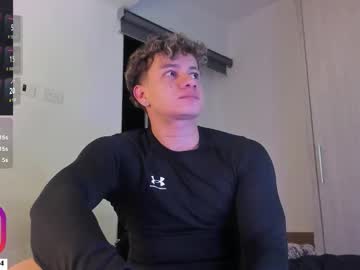 Derekolsen_ Chaturbate stream image from November 13, 2025