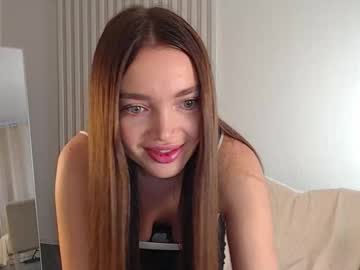 Millliss Chaturbate stream image from November 13, 2025