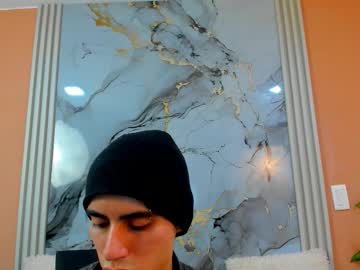Zhingarher Chaturbate stream image from November 13, 2025